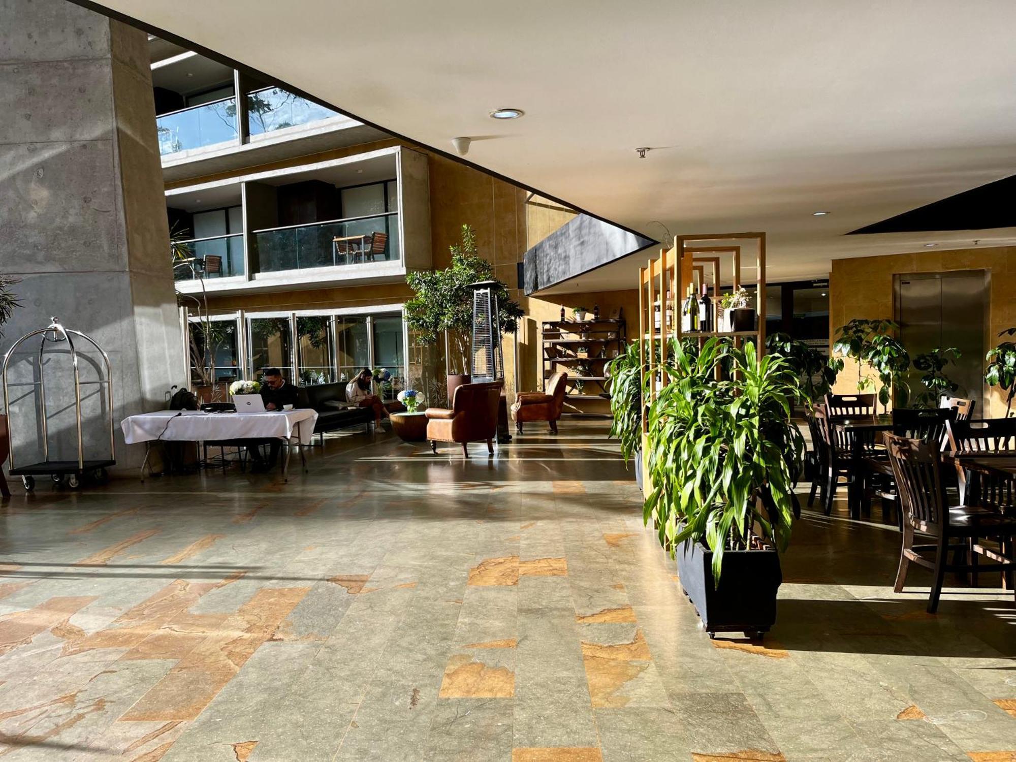 Operacion Hotelera Rioverde - Llanogrande 里奥内格罗 外观 照片