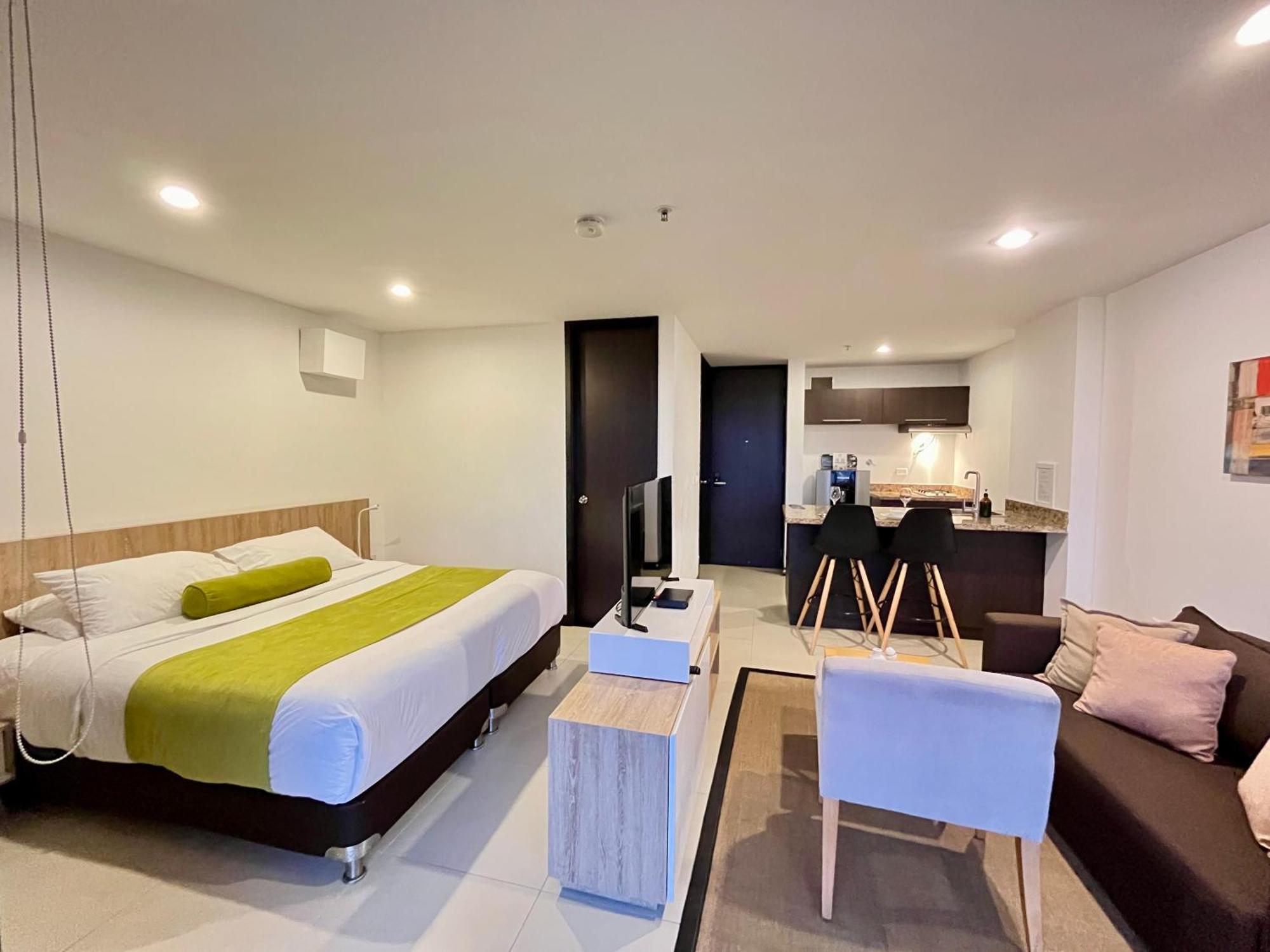 Operacion Hotelera Rioverde - Llanogrande 里奥内格罗 外观 照片