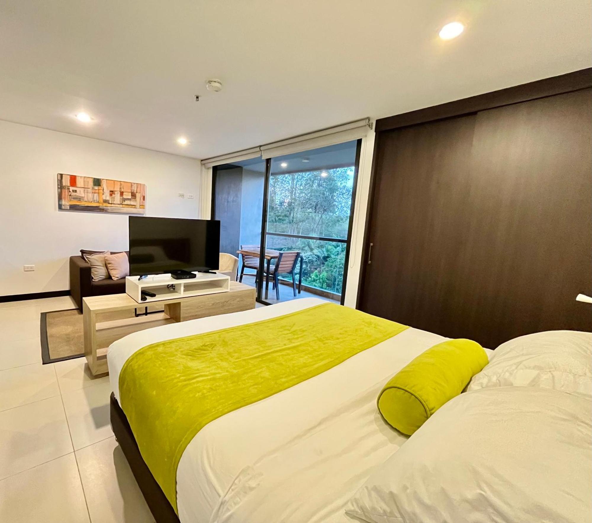 Operacion Hotelera Rioverde - Llanogrande 里奥内格罗 外观 照片